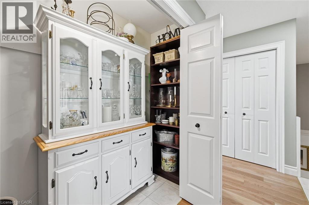15 BAYSHORE Court - 15
