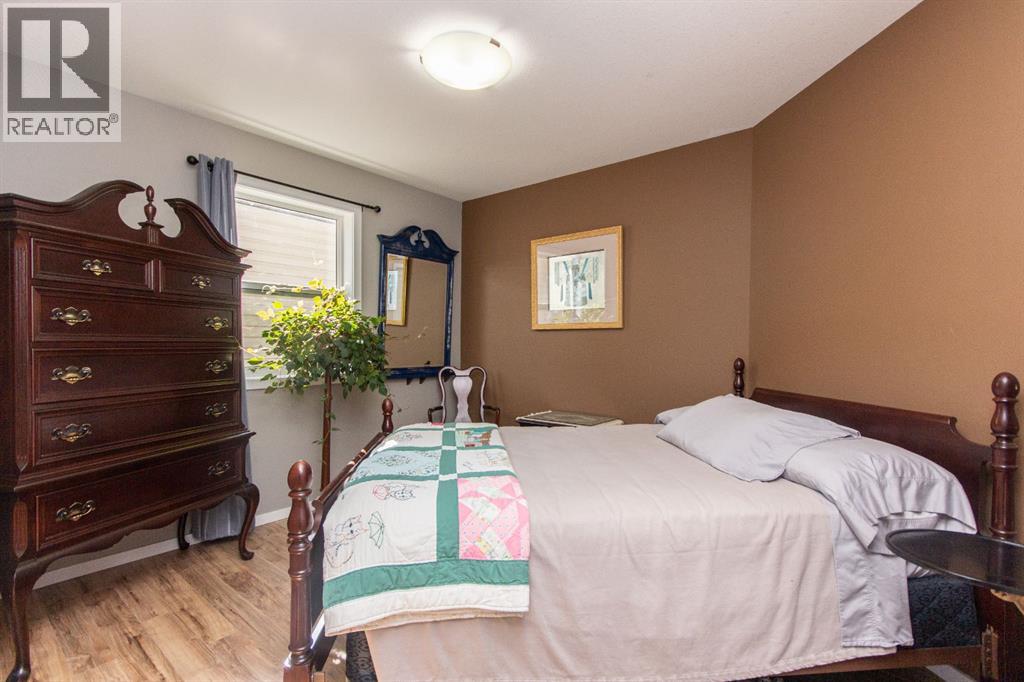 146 Truant Crescent - 16