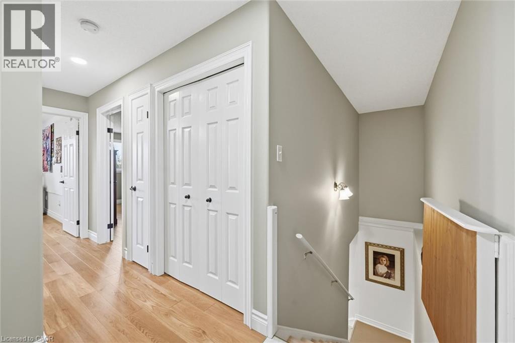 15 BAYSHORE Court - 25