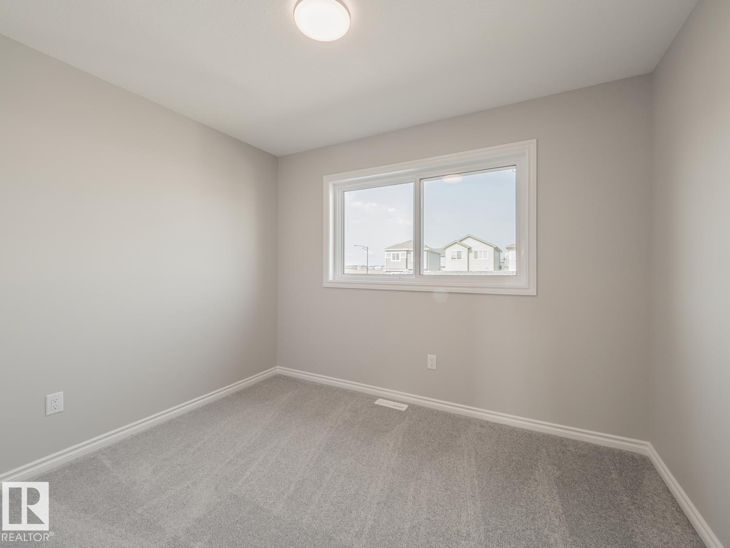 17662 69A ST NW - 31