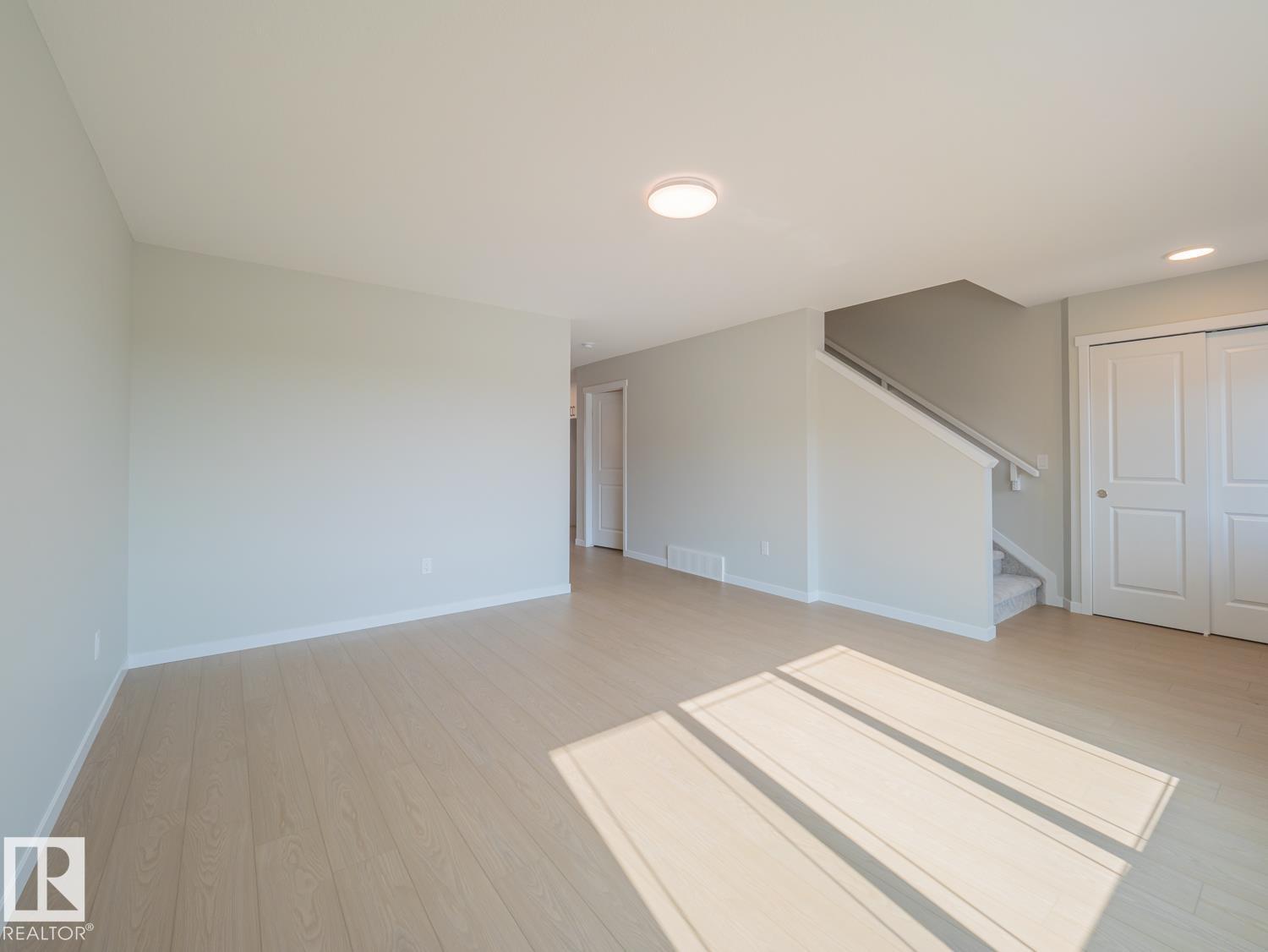 17664 69A ST NW - 11