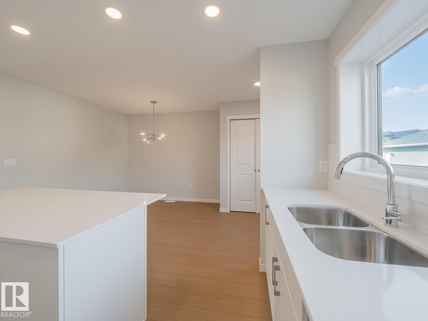17664 69A ST NW - Image 14