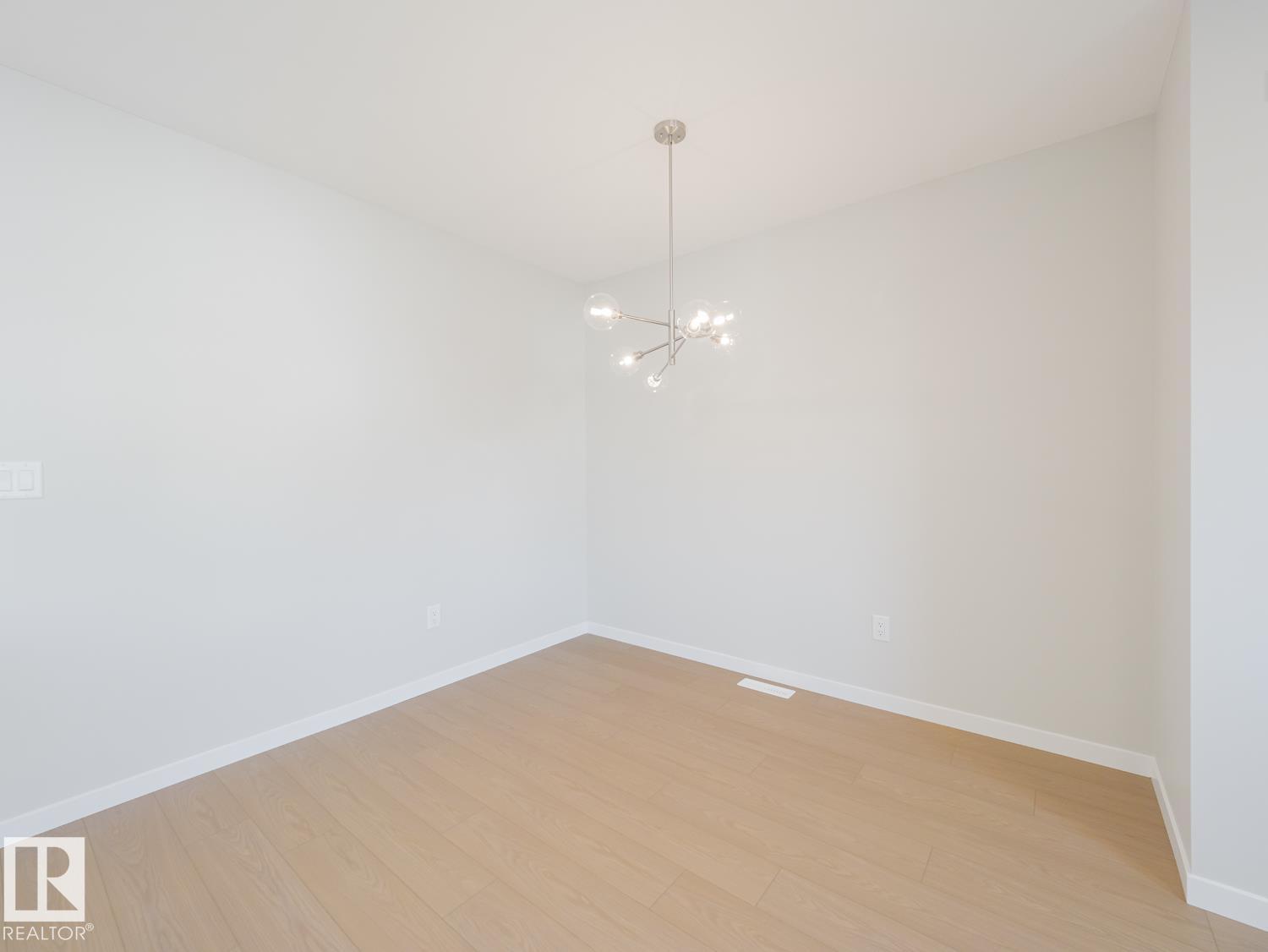17664 69A ST NW - Image 18