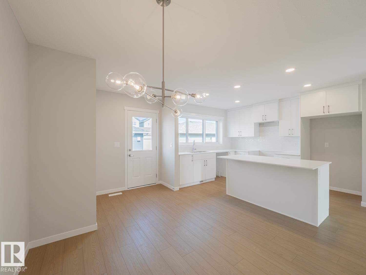 17664 69A ST NW - Image 19