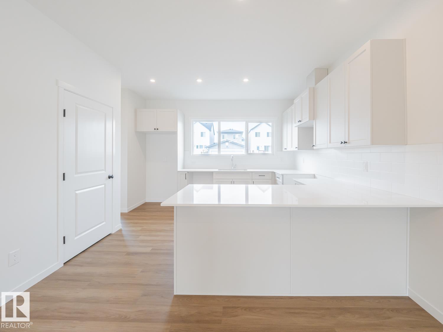 17334 6A ST NE - 16