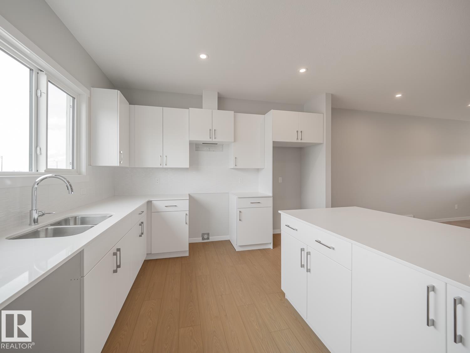 19604 30 AV NW - Image 18