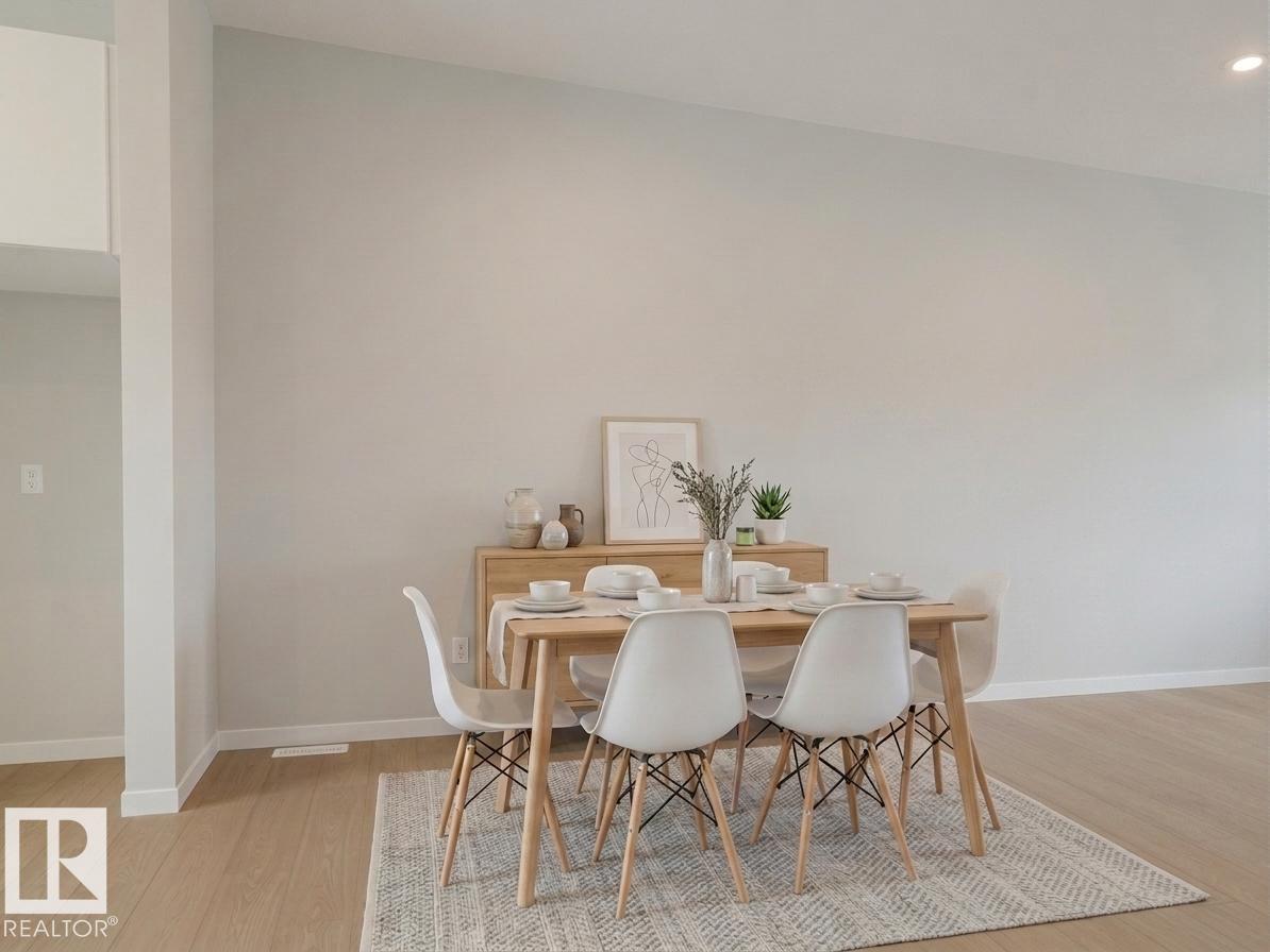 19604 30 AV NW, The Uplands, Edmonton photo 3