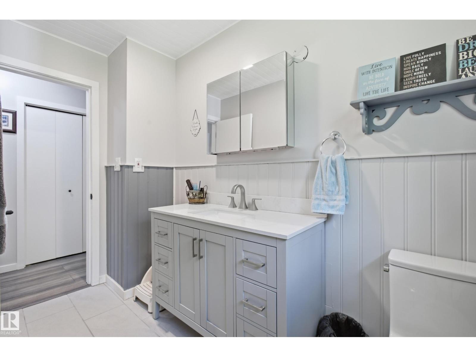 #60 2304 TWP ROAD 522 - Image 24