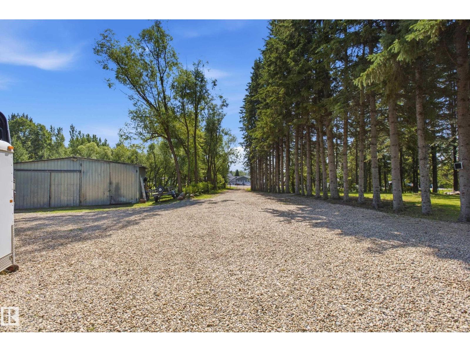 #60 2304 TWP ROAD 522 - Image 35