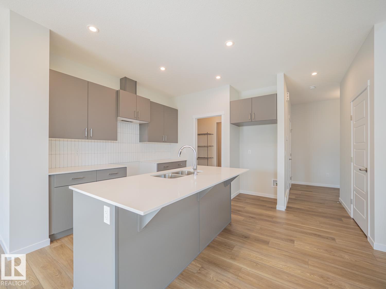 2204 193 ST NW - 12