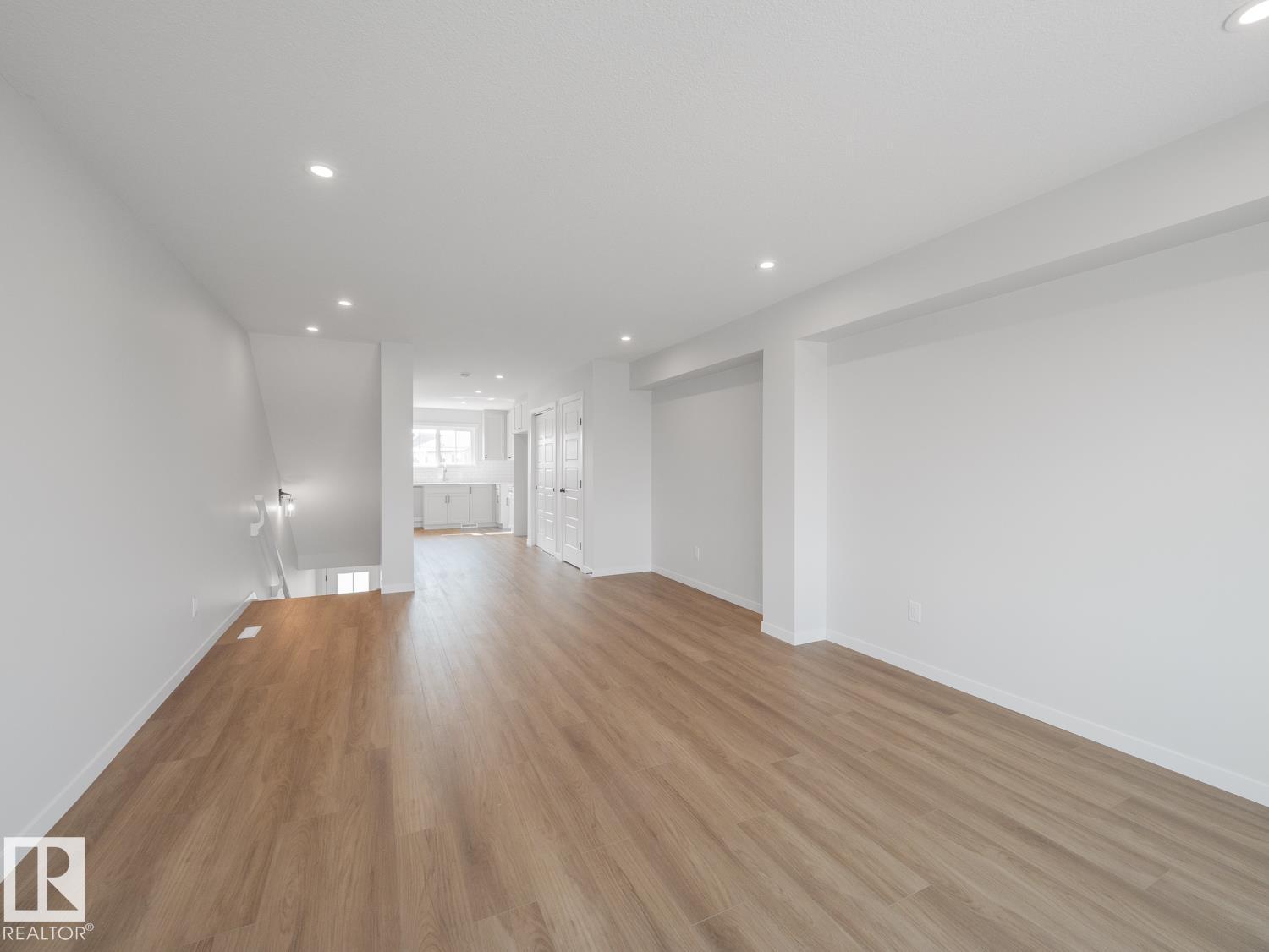 17224 4 ST NW - 15