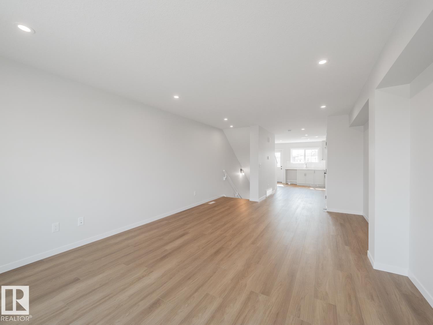 17224 4 ST NW - 16