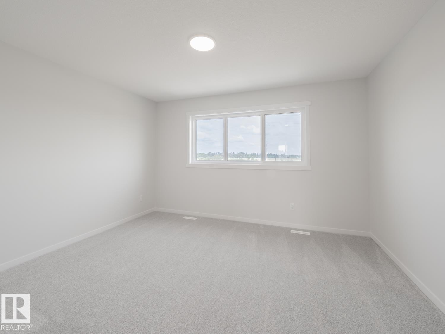 17224 4 ST NW - Image 24