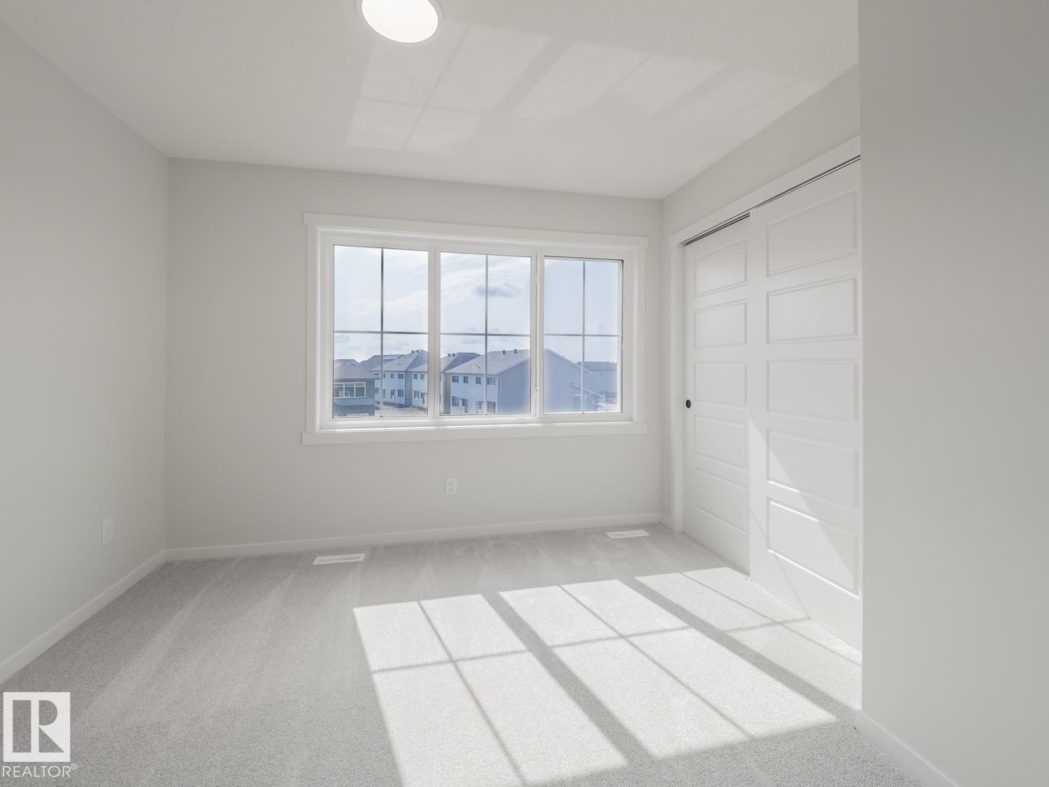 17224 4 ST NW - Image 28