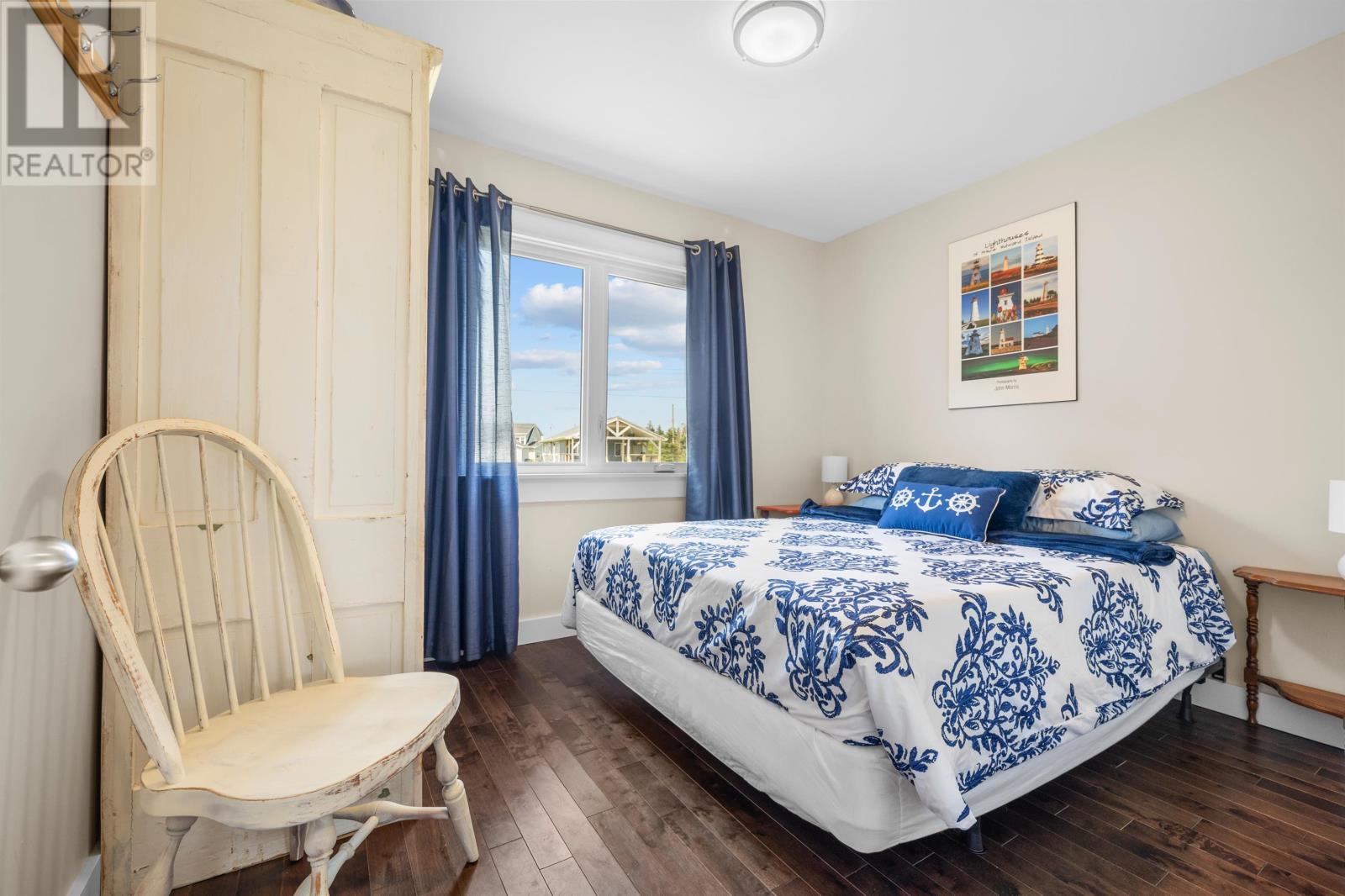 28 Gordons Way - 25