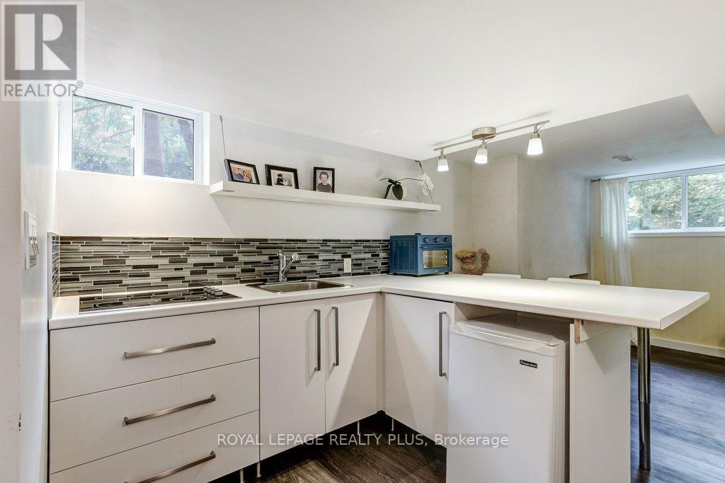 5322 WINDERMERE DRIVE - 32
