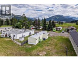 7555 Highway 43 Unit# D6, Sparwood, BC V0B2G1 Photo 56
