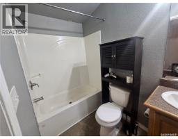 159 Prairie Sun Court, Swift Current, SK S9H3X6 Photo 9