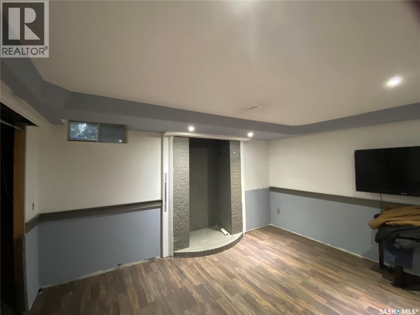 104 George AVENUE - 18