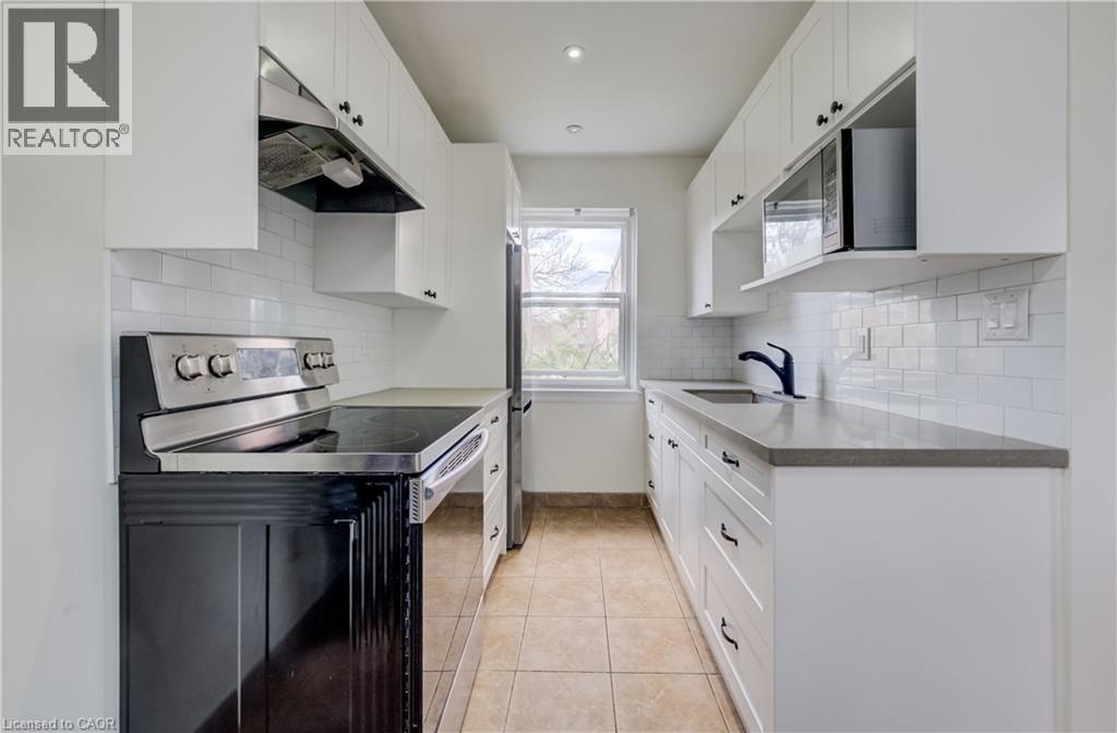 137 EMERALD Street S Unit# 25, Hamilton — photo 2