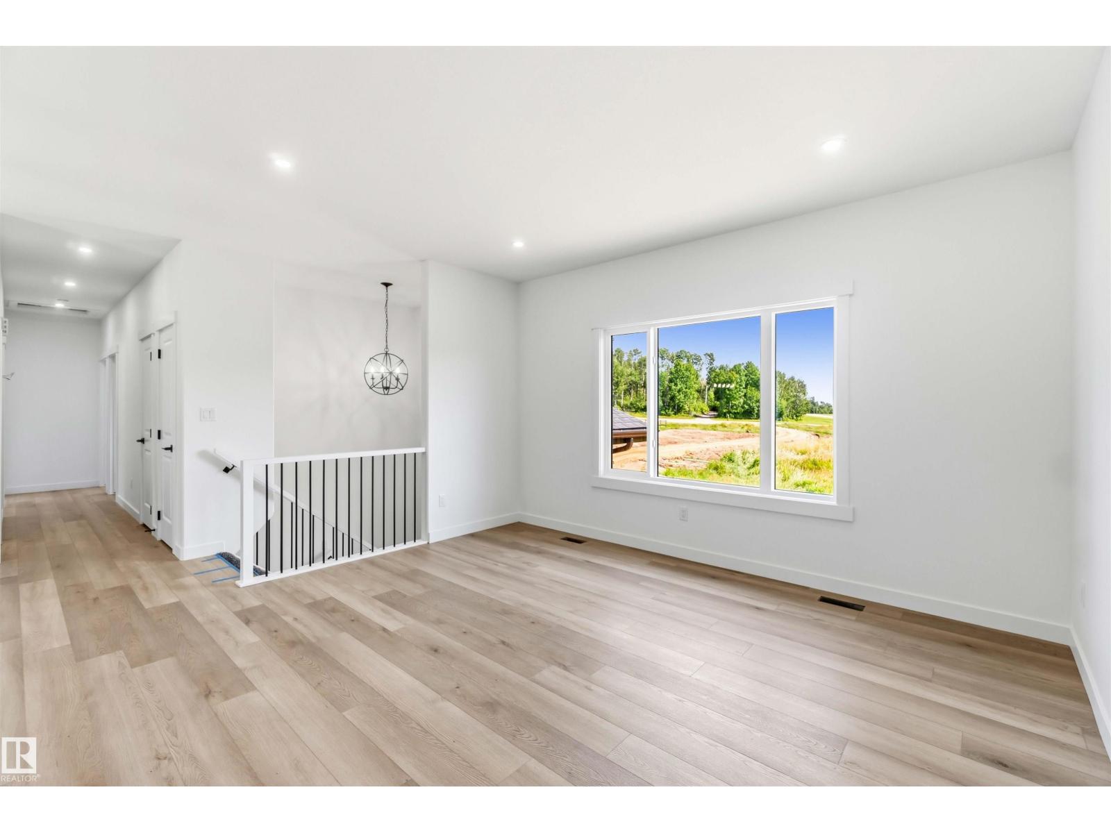 #401 55108 RANGE ROAD 15 - 7