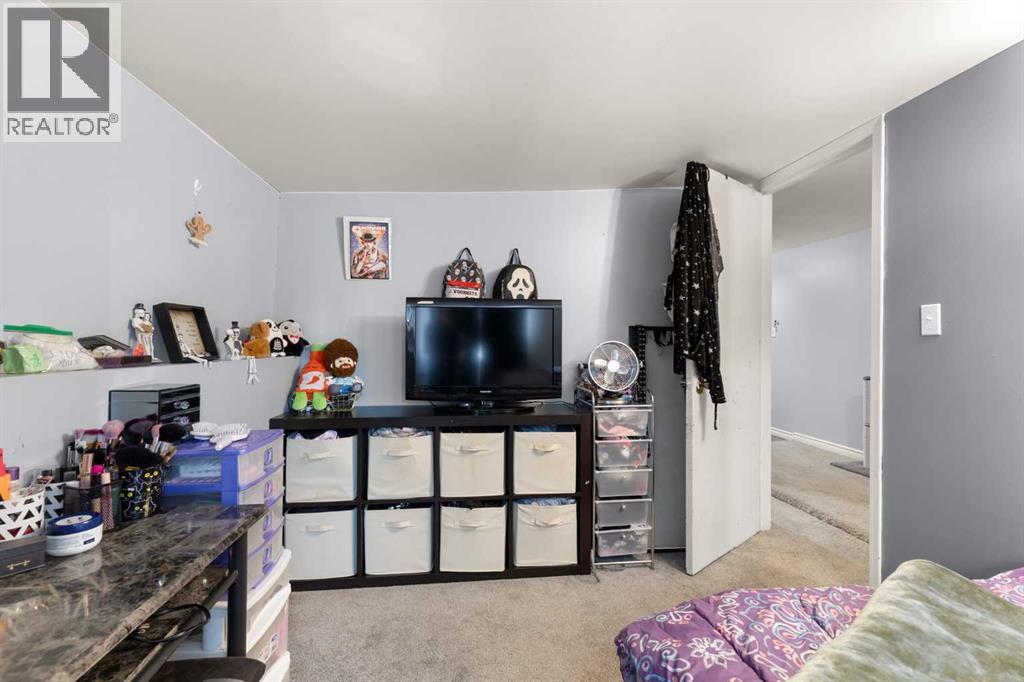 802 2 Street SE - Image 19