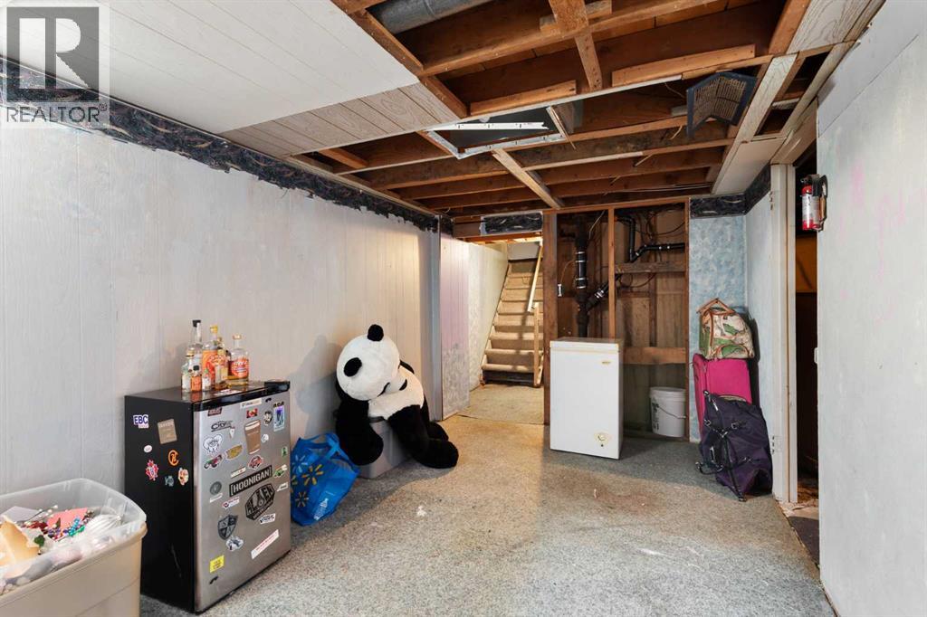 802 2 Street SE - Image 27