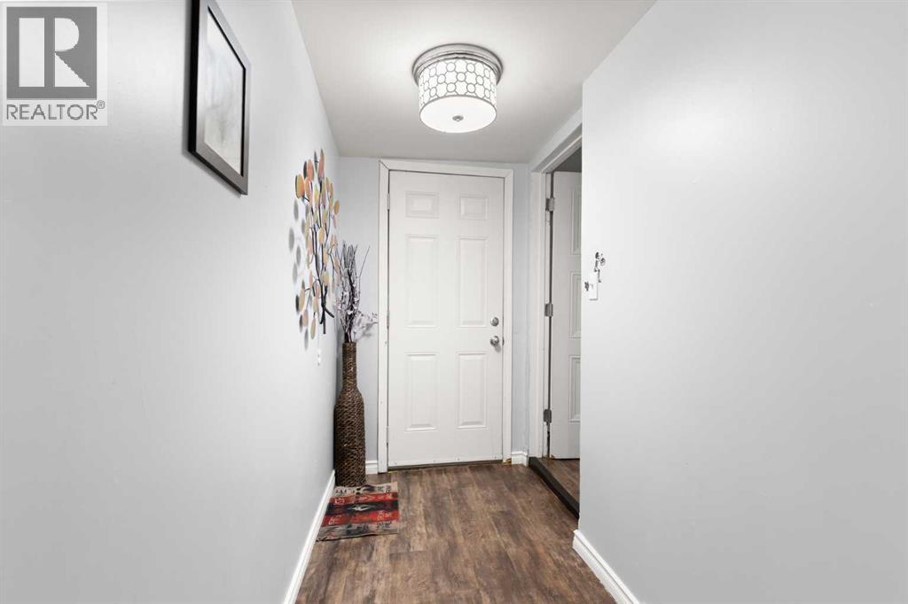 802 2 Street SE - 24