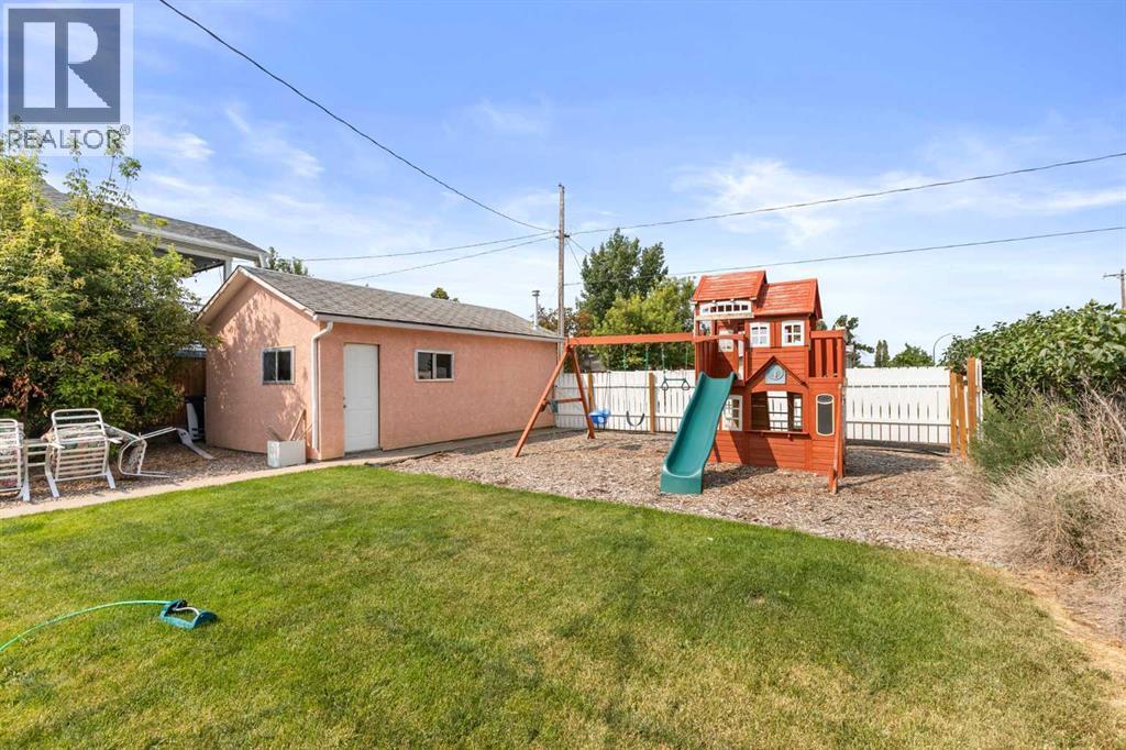 802 2 Street SE - Image 34