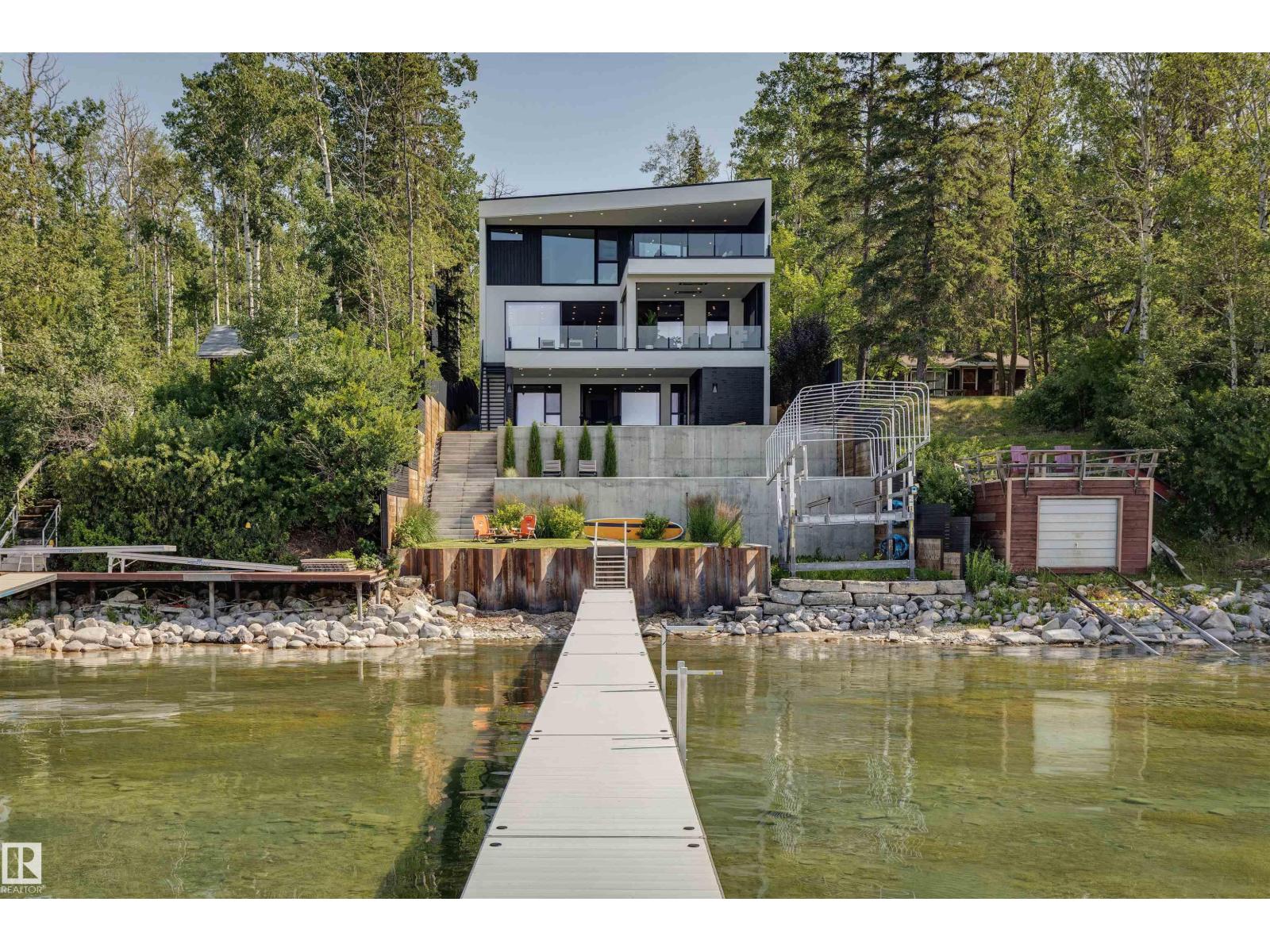 71 Birchcliff RD - 2