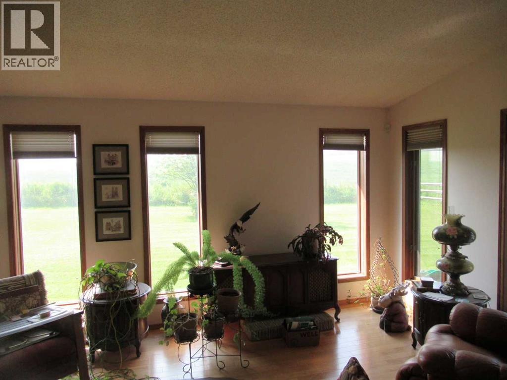 420035 Range Road 32 - 26