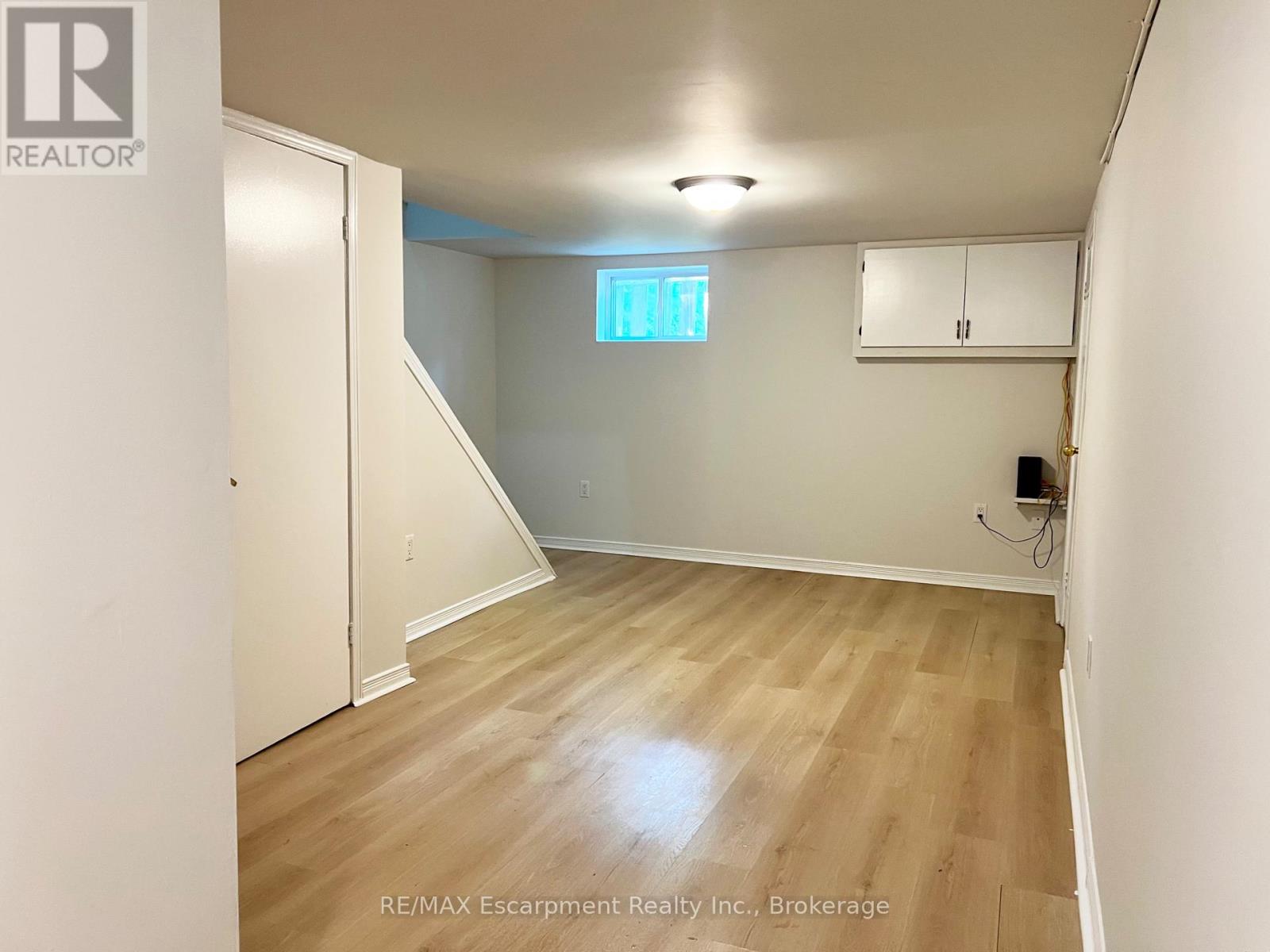 186 GLENDALE AVENUE - 30
