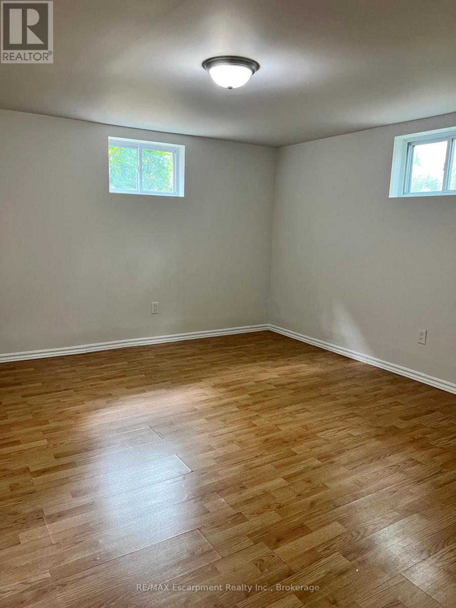 186 GLENDALE AVENUE - 34