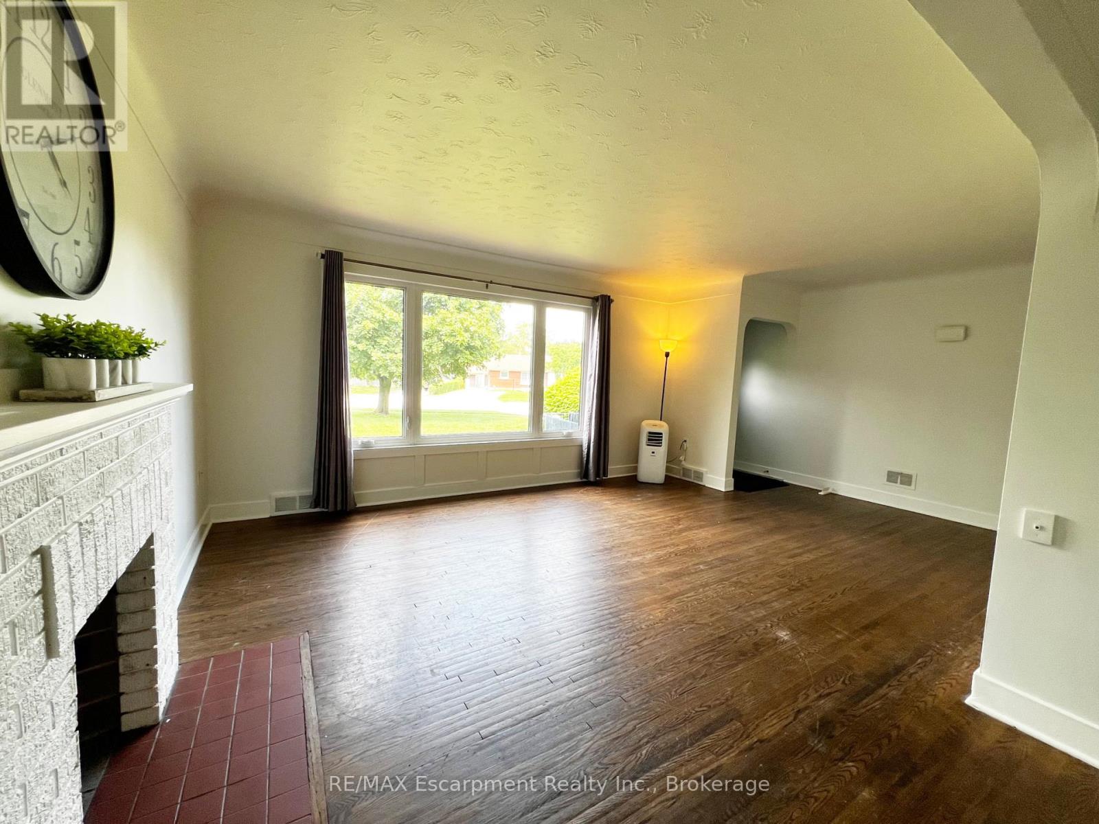 186 GLENDALE AVENUE - Image 9