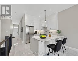 808 Garden Court Crescent, Woodstock, ON N4T0A3 Photo 12