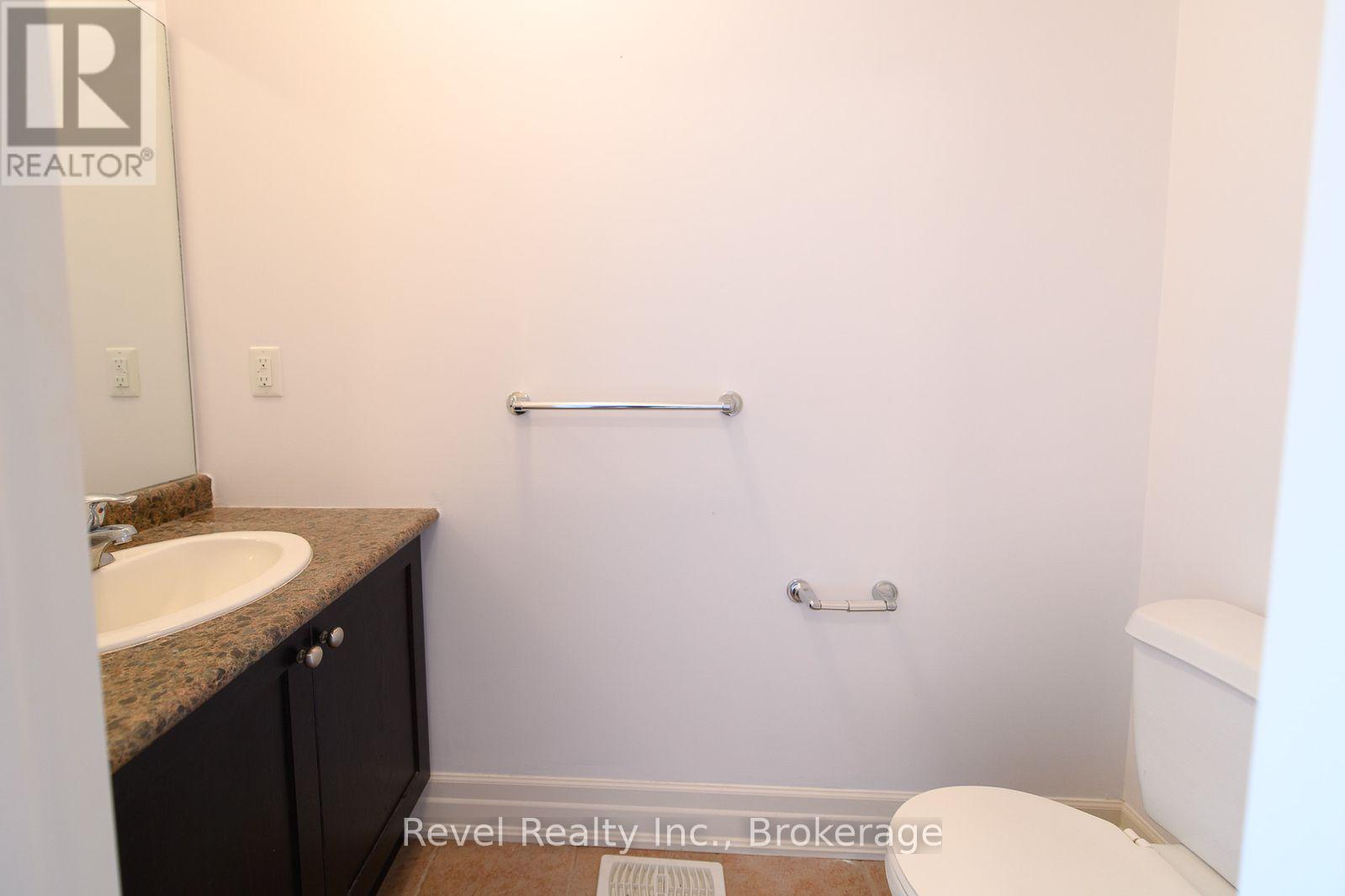 #4 4-64 RIVER RD EAST RIVER ROAD E - 15