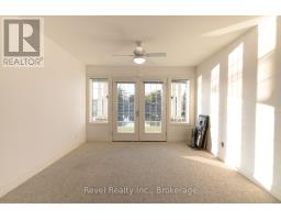 4 - 4-64 River Rd East River Road E, Wasaga Beach, ON L9Z2L1 Photo 10