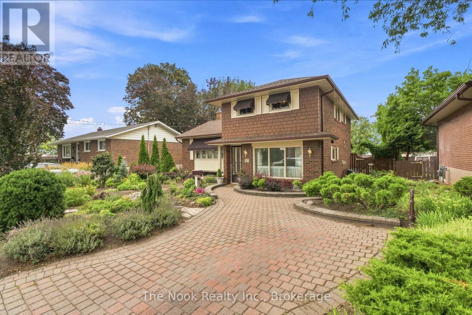 110 BOWMAN AVENUE, Whitby (Blue Grass Meadows) — photo 2