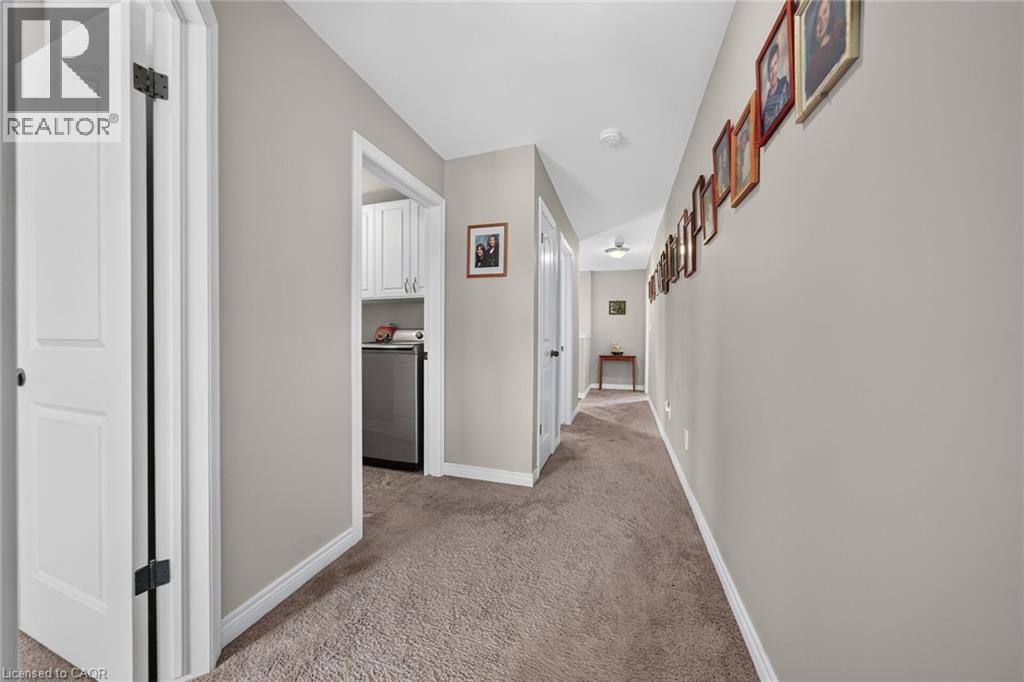17 GRANTHAM Avenue S - 24