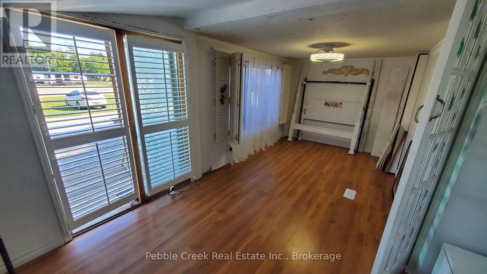 #UNIT #3 9951 NORTHVILLE CRESCENT - Image 6