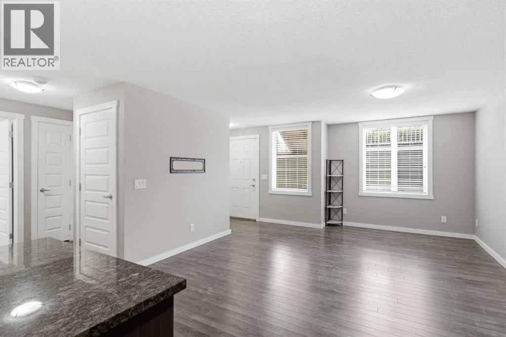 550 Mckenzie Towne Close Southeast - Photo 15