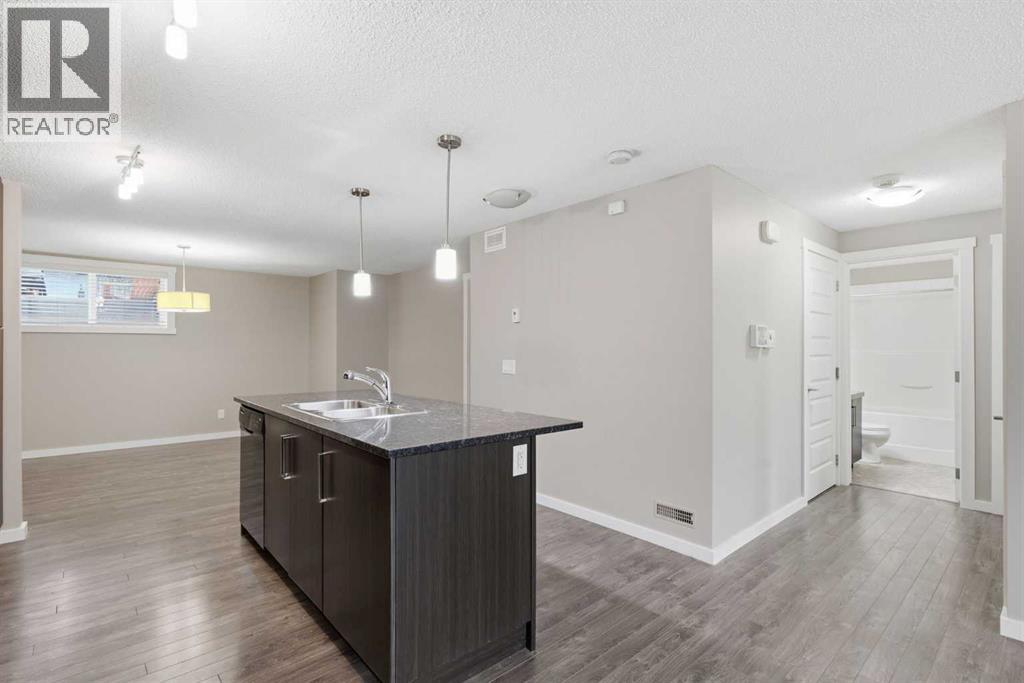 550 Mckenzie Towne Close Southeast - Photo 8