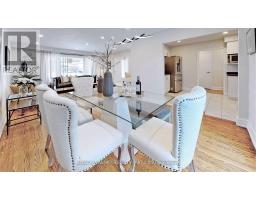Upper - 17 Baroness Crescent, Toronto, ON M2J3K4 Photo 11