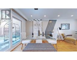 Upper - 17 Baroness Crescent, Toronto, ON M2J3K4 Photo 12