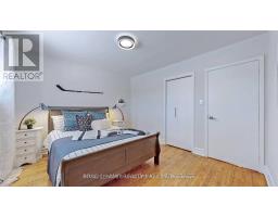 Upper - 17 Baroness Crescent, Toronto, ON M2J3K4 Photo 25