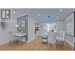 Upper - 17 Baroness Crescent, Toronto, ON M2J3K4 Photo 8