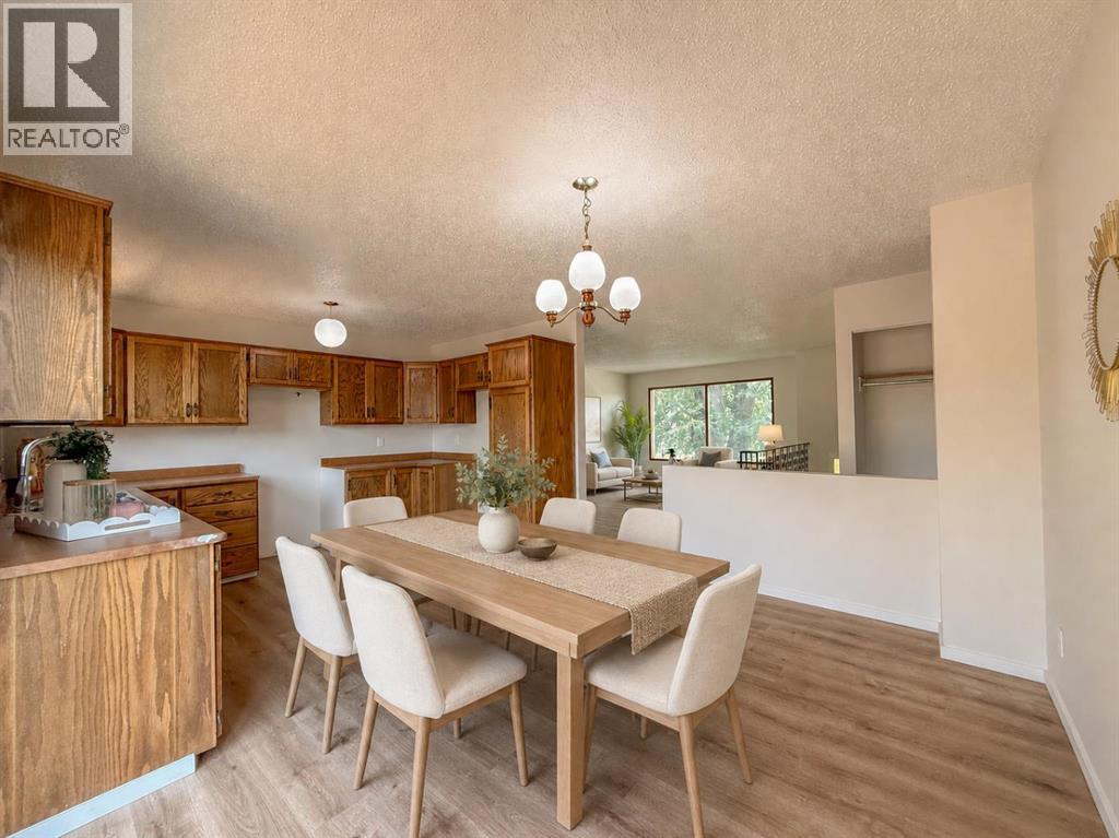 305 51 Avenue - Image 11