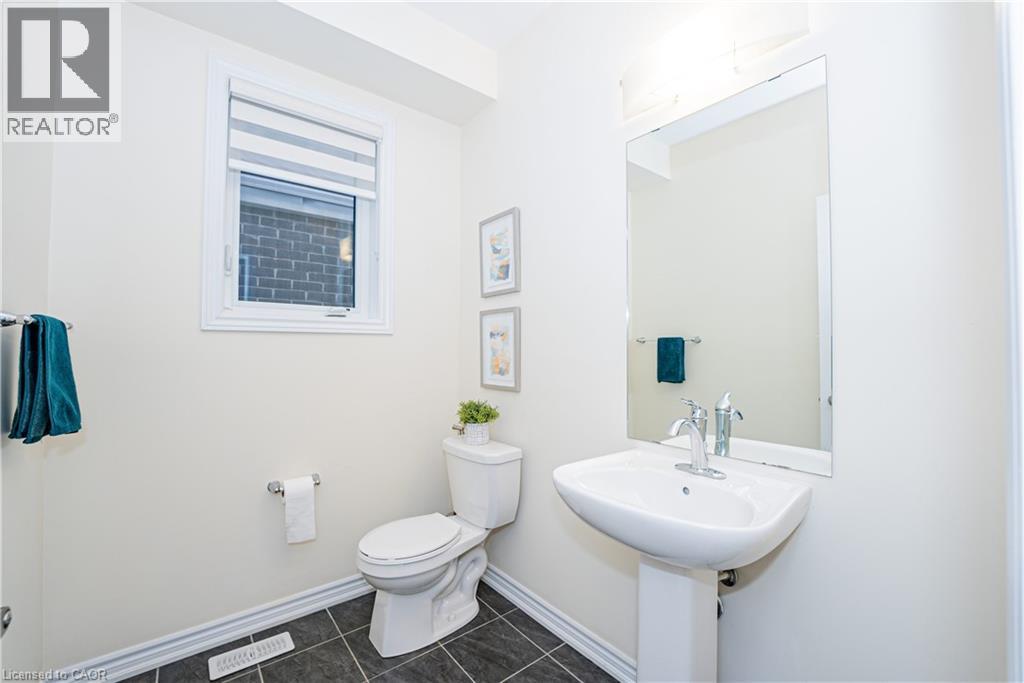 22 OAKTREE Drive - Image 20