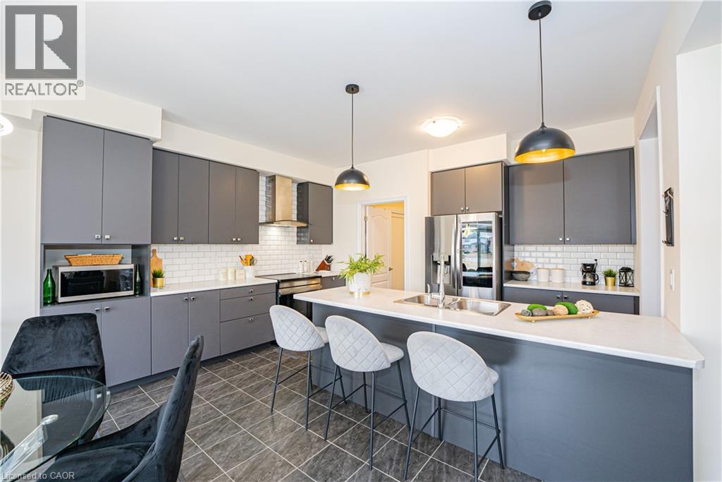 22 OAKTREE Drive - Image 16