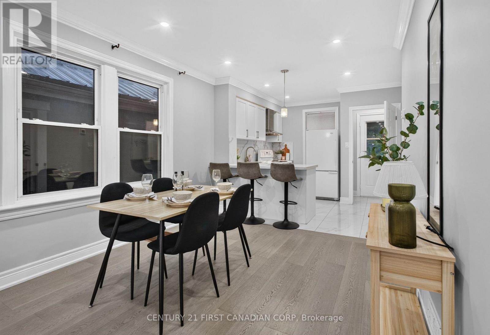 384 WHARNCLIFFE ROAD S - 11